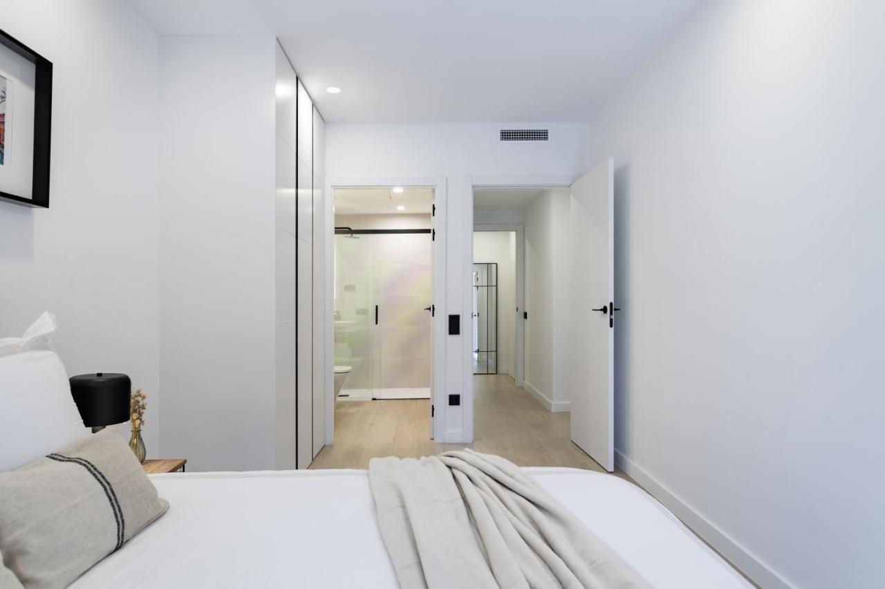 Apartsnoubcn Equador Les Corts Barcelona Exterior photo